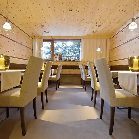 Hotel Rundeck